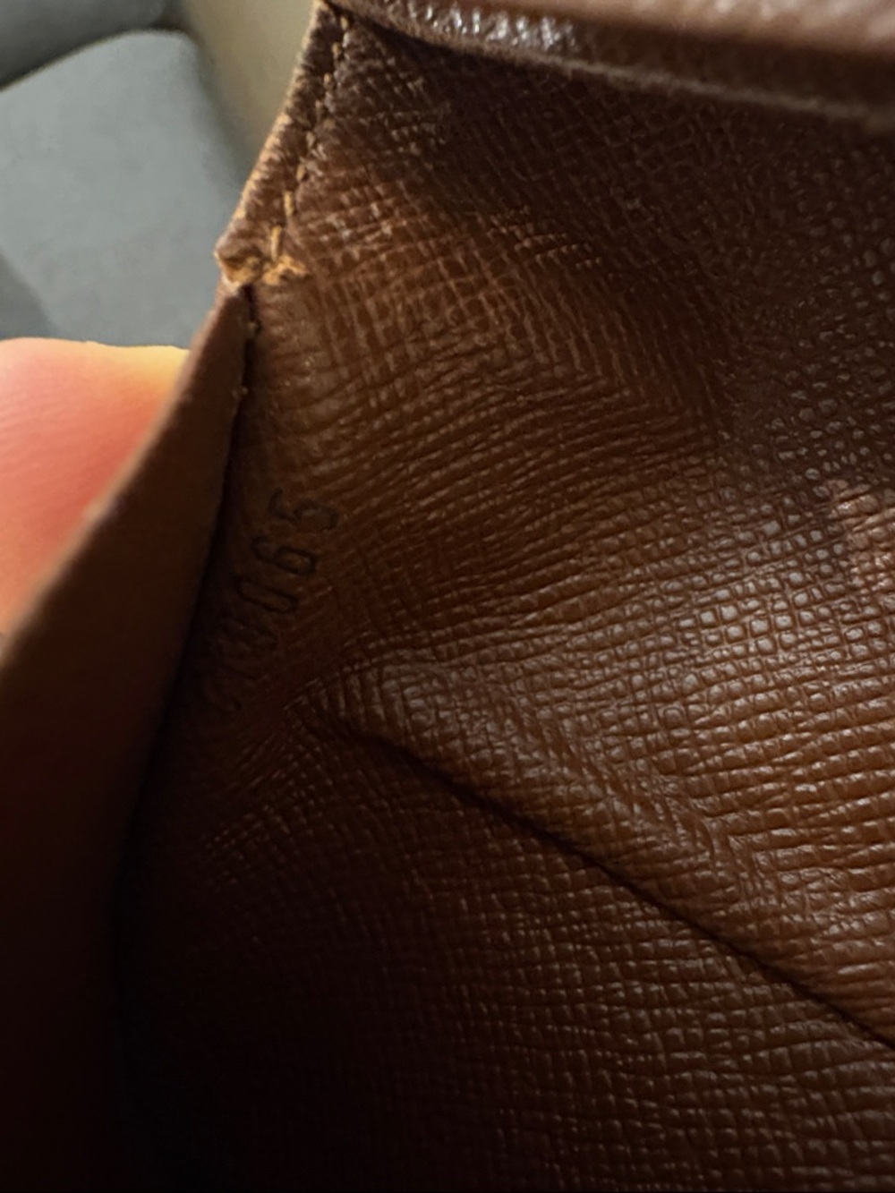 Louis Vuitton Monogram Canvas compact Wallet - Brown and Tan - Picture 10 of 14